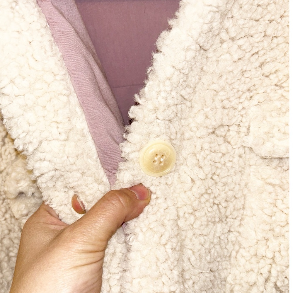 Basin + Range Oversized Sherpa Jacket In Beige /C… - image 8